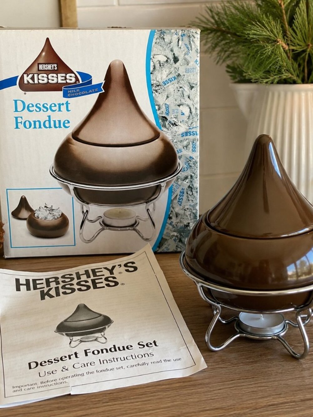 Vintage Hershey’s Kisses Dessert Fondue Set NOS Original Box